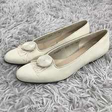 Salvatore Ferragamo Beige Suede Flats Tassel Women Size 7 490