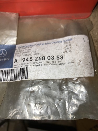 MERCEDES TRUCK GEAR LEVER LINKAGE SPACER TUBE 9452680353 - Picture 2 of 3