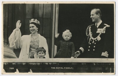 Queen Elizabeth, Prinz Philip, Charles & Anne Vintage Echt Foto Postkarte F3