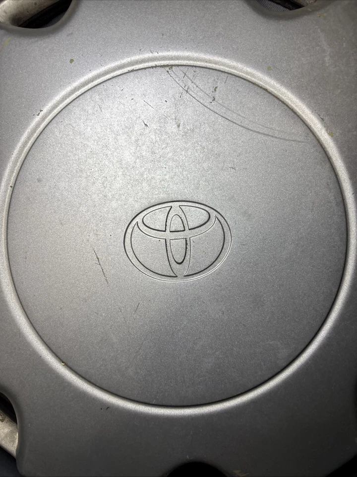Tapacubos Toyota Tercel 13" 1991-1992-1993-1994 61059 4260216010 tapa original Foto 2 de 4