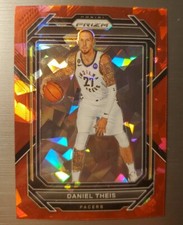 2022-23 Panini Prizm Daniel Theis Red Cracked Ice #106