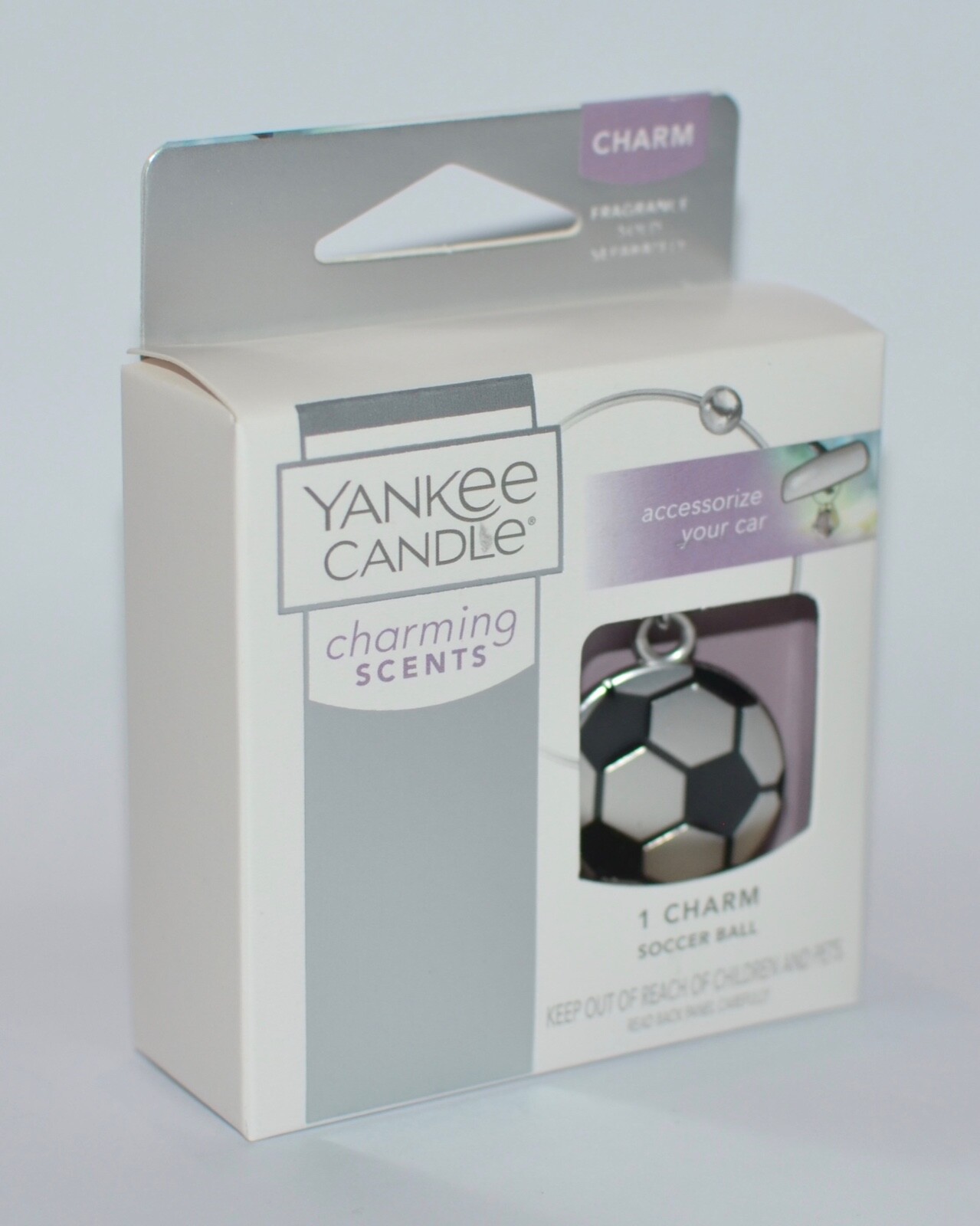 NEW YANKEE CANDLE CHARMING SCENTS SOCCER BALL CHARM METAL BANGLE CAR