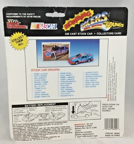 NASCAR Roaring Racers Richard Petty #43 Car & Collectors Card Blister Card New - Picture 4 of 4