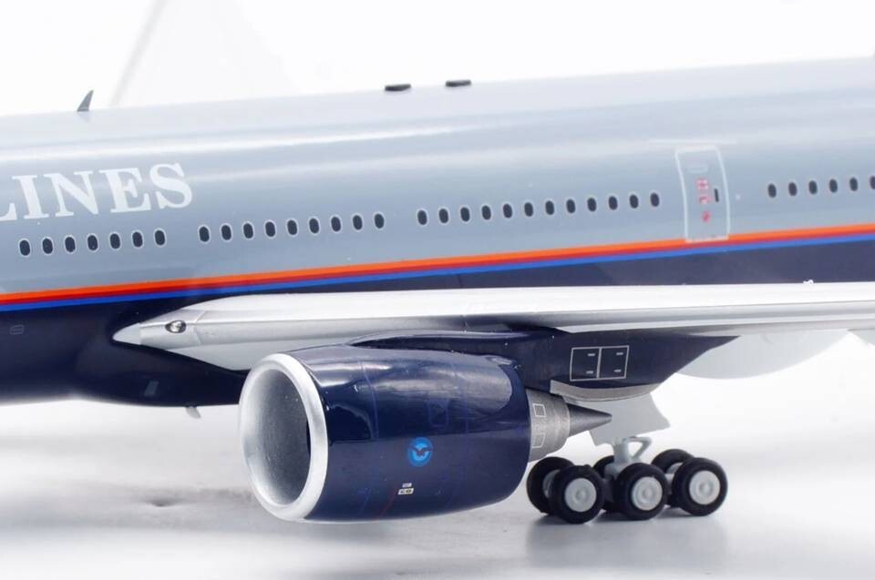 InFlight 1/200 IF772UA1123, Boeing 777-200 United Airlines