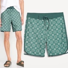 Old Navy Men's Novelty Board Shorts 8  Inseam Teal Green Geometric Print Size 34