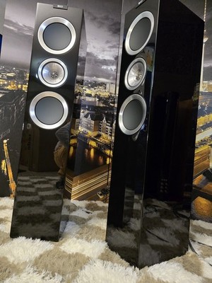  ehem. NP 2.798   Traumklang  KEF R700   Standlautsprecher   High-End