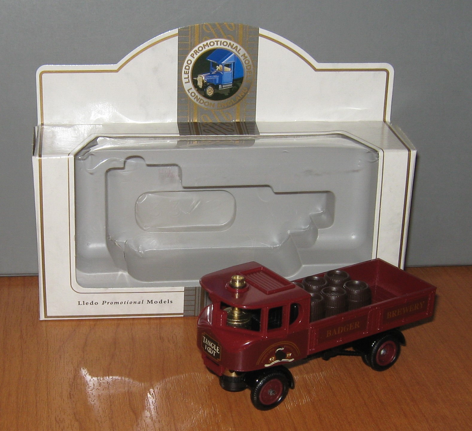 Picture 1 of 3