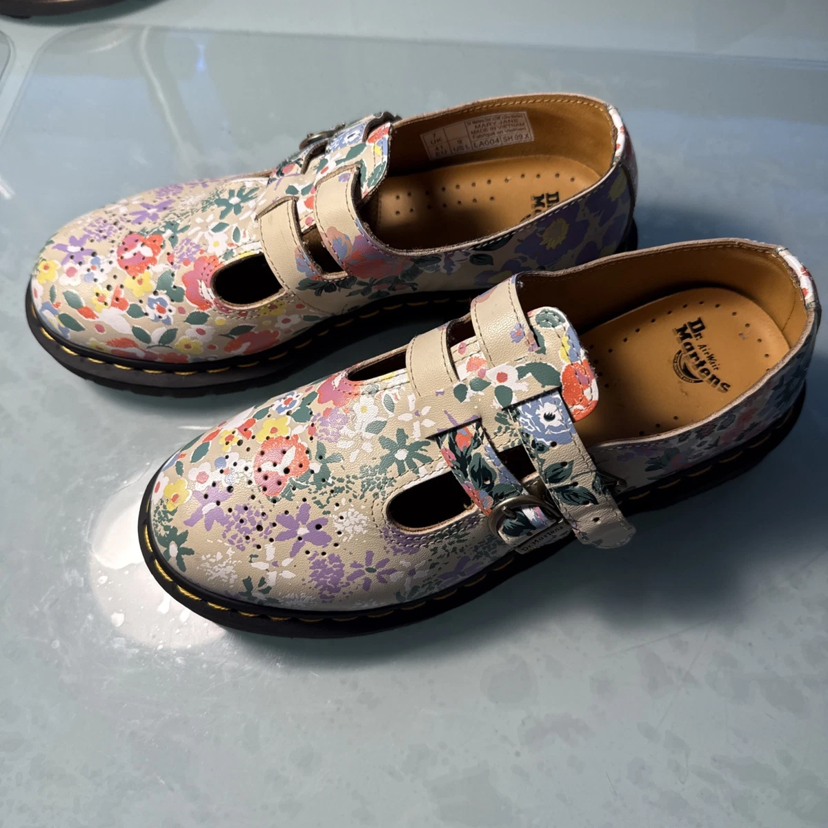 Dr. Martens Mary Jane Low (1-1.9 in) Heel Height Comfort Shoes for