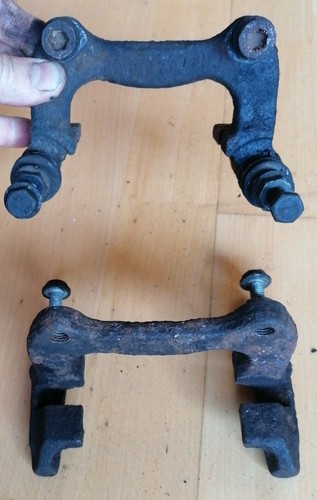 2X Lucas VW Audi Bremssattelhalter Bremssattelträger Sattelhalter Hinten Halter