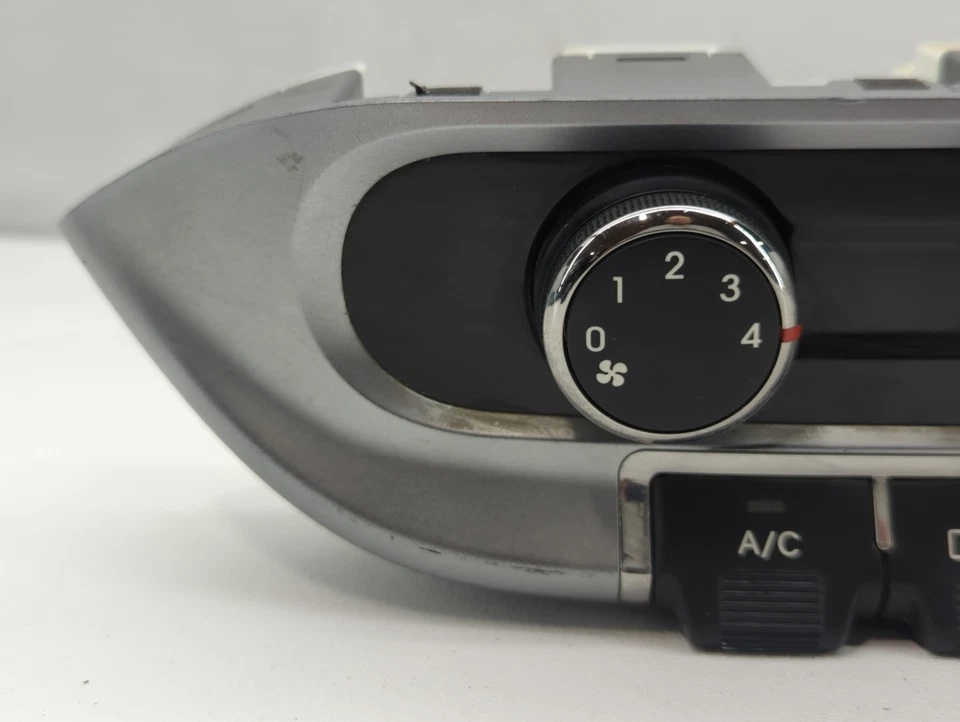 2012-2015 Kia Rio Ac Heater Climate Control 97250-1w060 TDNM0 - Image 3 of 4