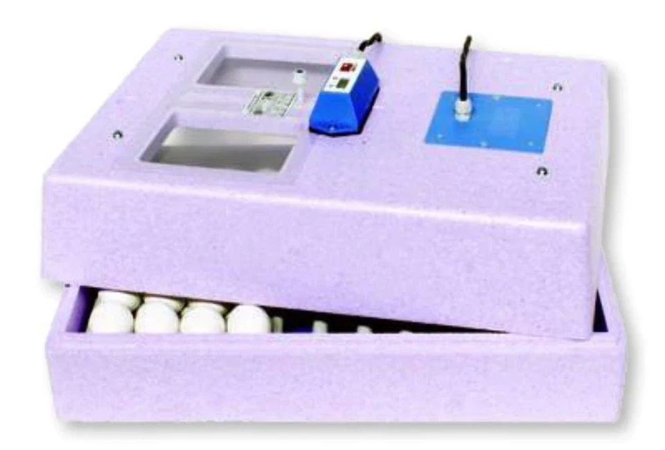 Vollautomatische Brutmaschine mit digitaler Anzeige für ca. 46 Hühnereier - Bild 1 von 1