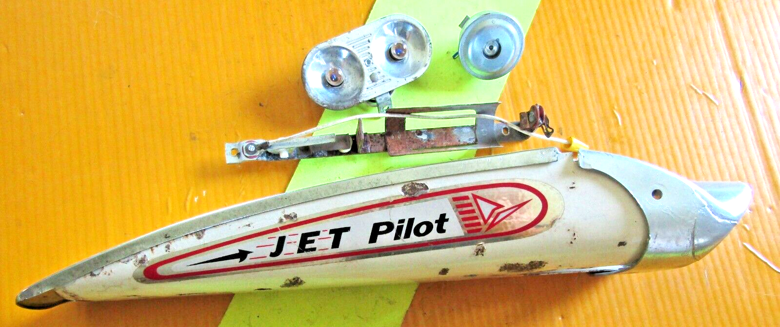 VINTAGE ROADMASTER JET PILOT LADIES BICYCLE HORN TANK for parts or repair