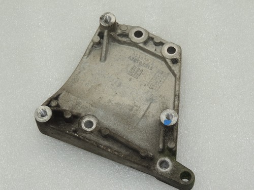 Opel Meriva B Halter Kompressor 55567925