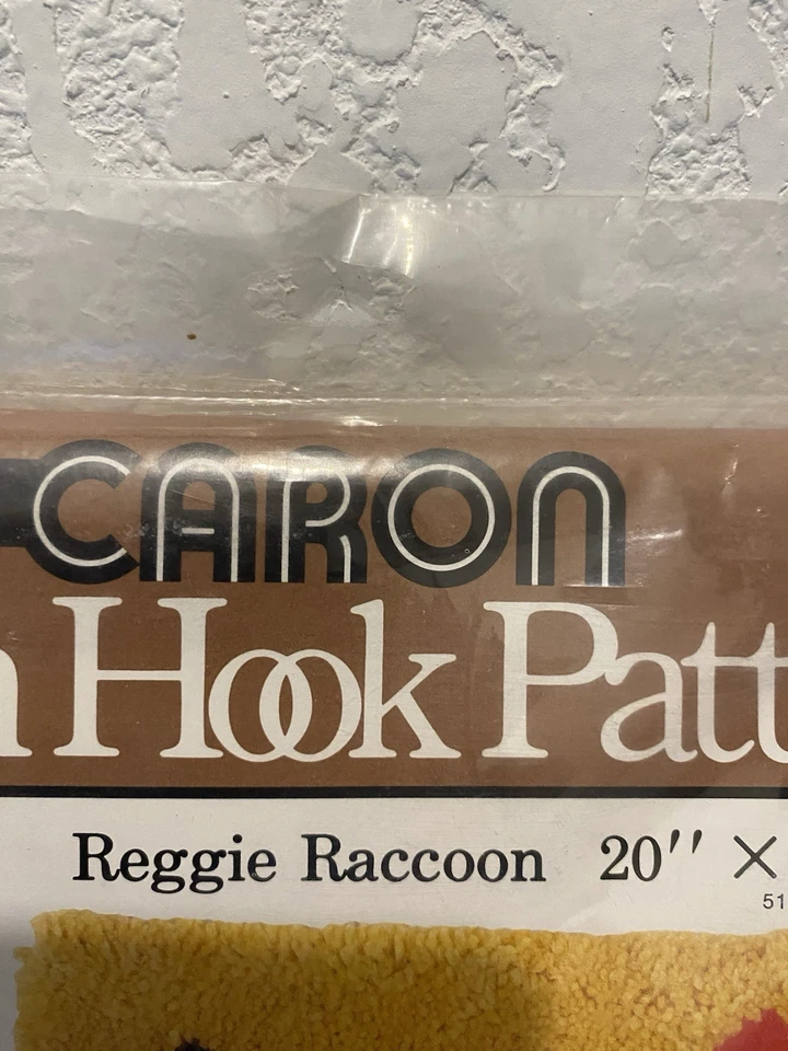 CARON+SPINNERIN (2) Latch Hook Rug Patterns Only “Raccoon+Soldier” 20x27” NIP - Image 4 of 4