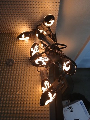 VINTAGE 1996 C9 OUTDOOR LIGHTBULB HALLOWEEN GHOST STRING LIGHTS SET OF 8