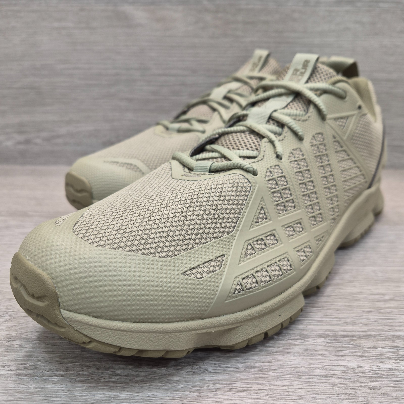 Under Armour Micro G Strikefast Men's Size 12.5D Tactical Shoes Tent Khaki Grey
