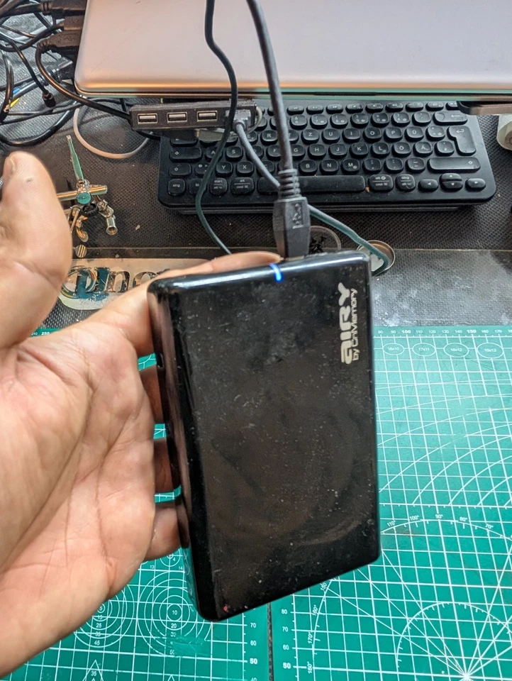 Externe 2.5" HDD Festplatte – 512 GB – USB-Anschluss