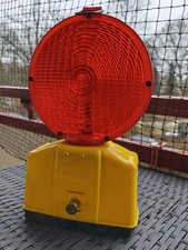 Baustellenlampe Nissen Wemas Blitzlampe  Warnleuchte Trafilight Dorman Road Lamp