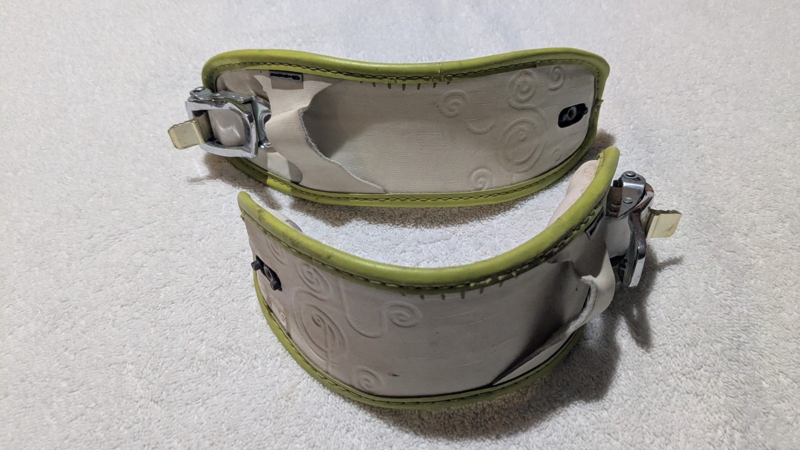 Cavigliere attacchi snowboard Salomon Grace