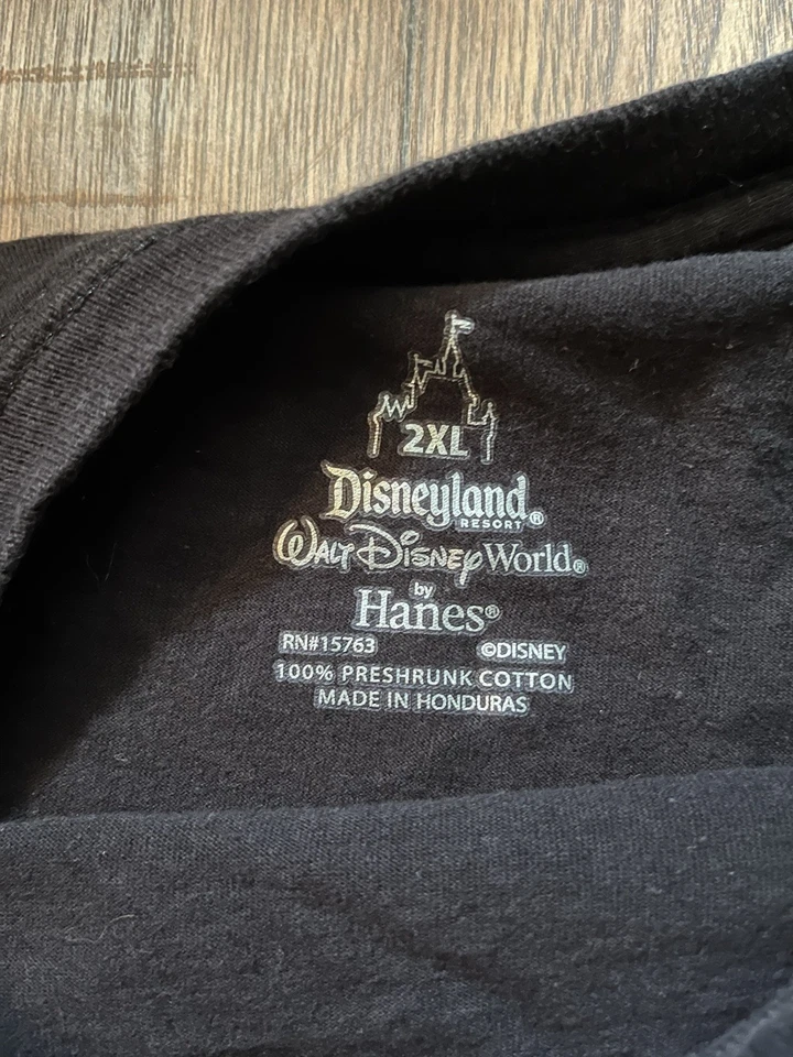 Camiseta Disneyland Expedition Everest Hane’s Talla 2XL Camisa Yeti Negra De Colección Foto 4 de 4