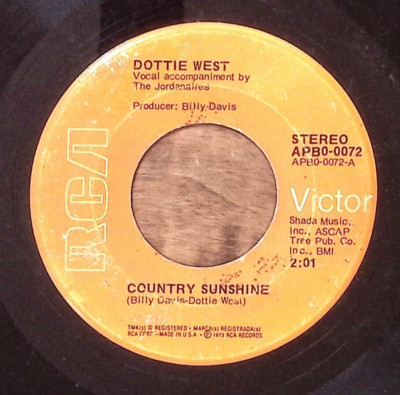 DOTTIE WEST COUNTRY SUNSHINE/WISH I DIDN'T LOVE YOU ANYMORE VINYL 45 62-154