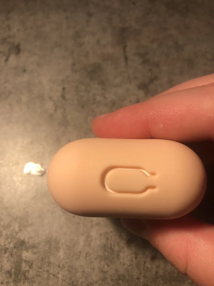 Apple AirPods (1st generation), Foto 4 von 5