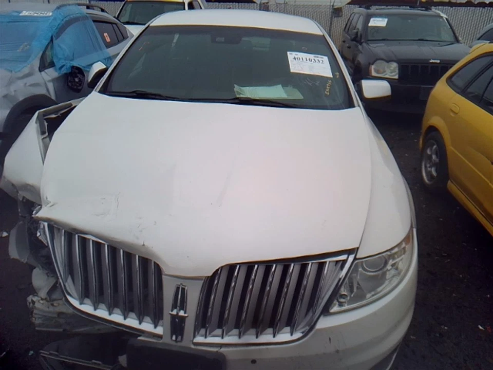 Medidor de flujo de aire de inyección de combustible usado se adapta a: Lincoln Mks 2010 grado A Foto 2 de 4