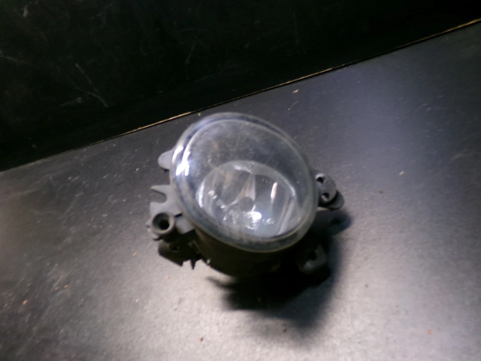 Faro antiniebla delantero derecho a 2518200856 06-13 mercedes-benz w251 r350 r320 ml500 Foto 2 de 4