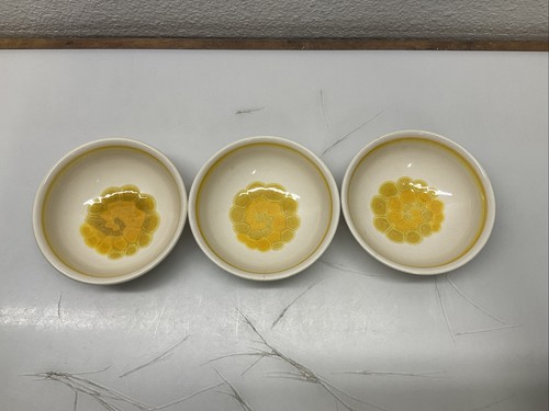 3 Franciscan 5 1/4" Dessert Bowls Sundance Earthenware White Yellow Spiral USA - Picture 1 of 8