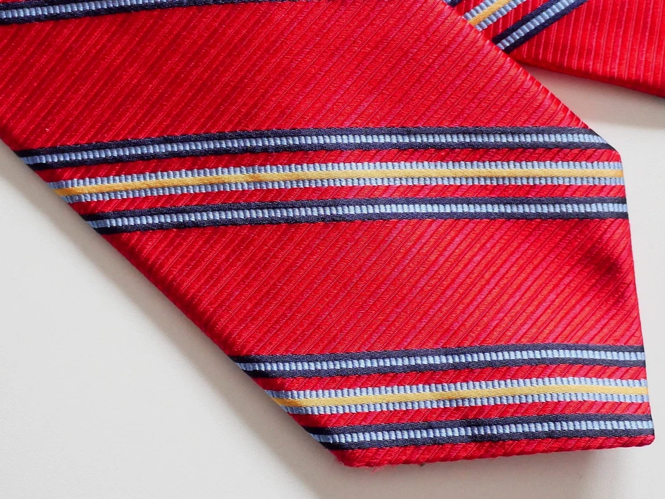 Corbata de seda tejida de regimiento rojo a medida Braemore B Canadá 58" x 3 7/8" hecha a mano Foto 4 de 4