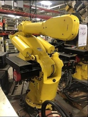 FANUC S420iW ROBOT WITH RJ2 CONTROLLER 1998
