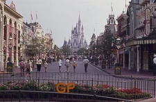 XX113- vv Old 35mm Slide Photo- Disneyland - 1973
