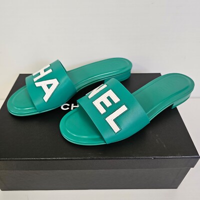 Chanel 23S G39998 green&white CC logo mules 38-39 EUR sizes