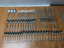 SSS Celebrity Oneida 70 Piece Flatware Set Forks Spoons Knives rose