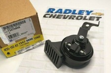 13479898 New Gm Oem Low Note Horn 16-19 Chevrolet Cruze B23 13479898 New Gm Oem Low Note Horn 16-19 Chevrolet Cruze B23