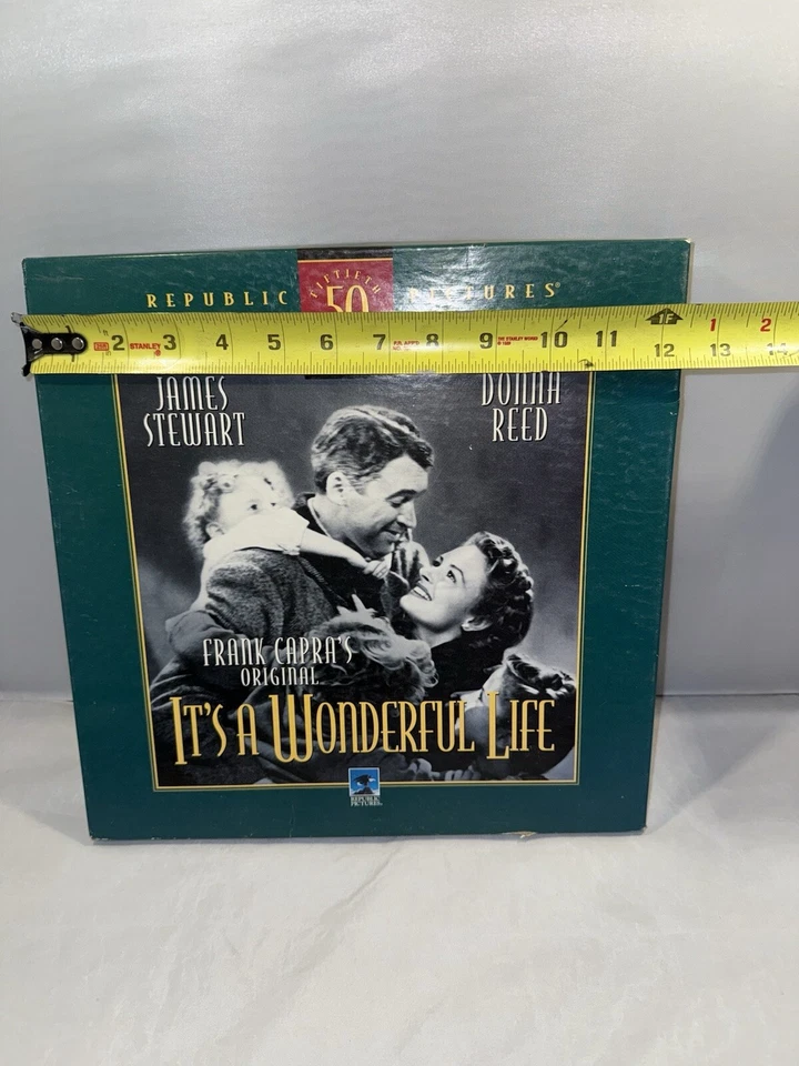 It’s A Wonderful Life (LaserDisc) RARE 50th Anniversary Collectors Set, 1996 - Image 3 of 4