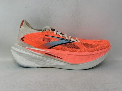 Women's Brooks Hyperion Max 3, Coconut/Fiery Coral/Atomizer, 10.5
