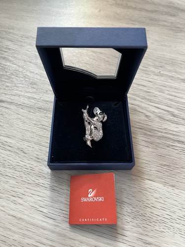 Swarovski Pave Crystal Silver Tone Koala Bear Brooch Pin Original Box - Picture 4 of 4