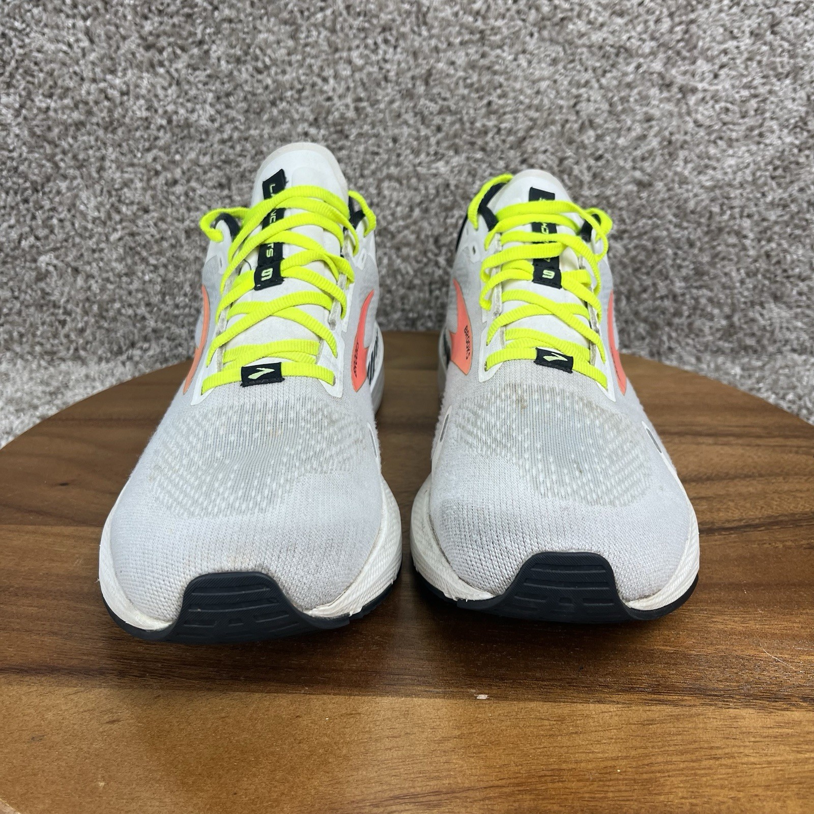 Brooks Mens Launch GTS 9 Sz 11.5 D White & Pink Running Shoe Sneaker 1103871D148 thumbnail 2