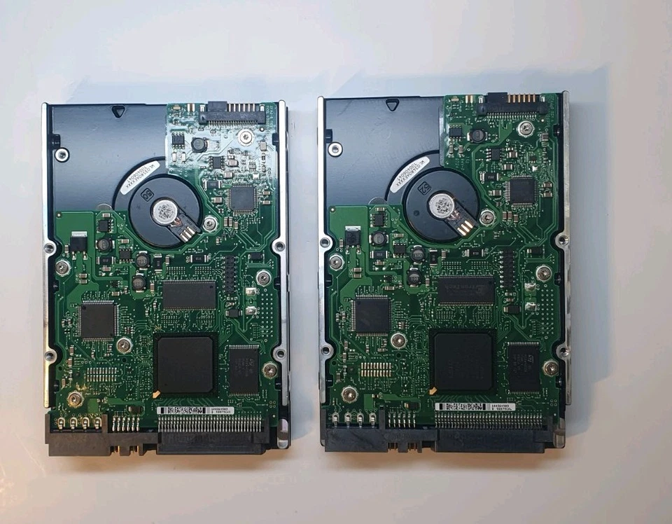 SEAGATE Cheetah 10k.7 - ST373207LW - SCSI Internal Hard-drive (x2) - 72gb (each) - Image 4 of 4