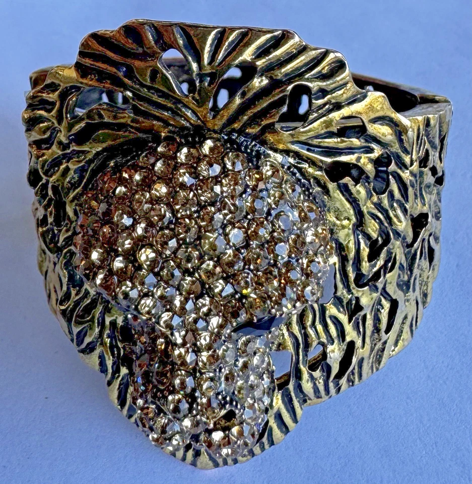 Löwenarmband aus Messing mit Strasssteinen - Bild 2 von 4