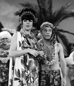 Rowan Martin S Laugh In Tv Show Photo 21 Henry Gibson Jo Anne Worley Ebay