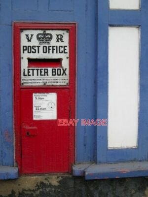 FOTO VIKTORIANISCHER BRIEFKASTEN MATLOCK GRÜN MODERN POSTKASTEN NUMMER DE4 912. THE CONTEX