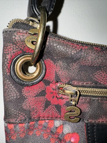 Desigual McBee Bolso de Mano Cartera Negro Rojo Cierre con Cremallera Bolsillos Mediano Boho Defecto - Imagen 8 de 18