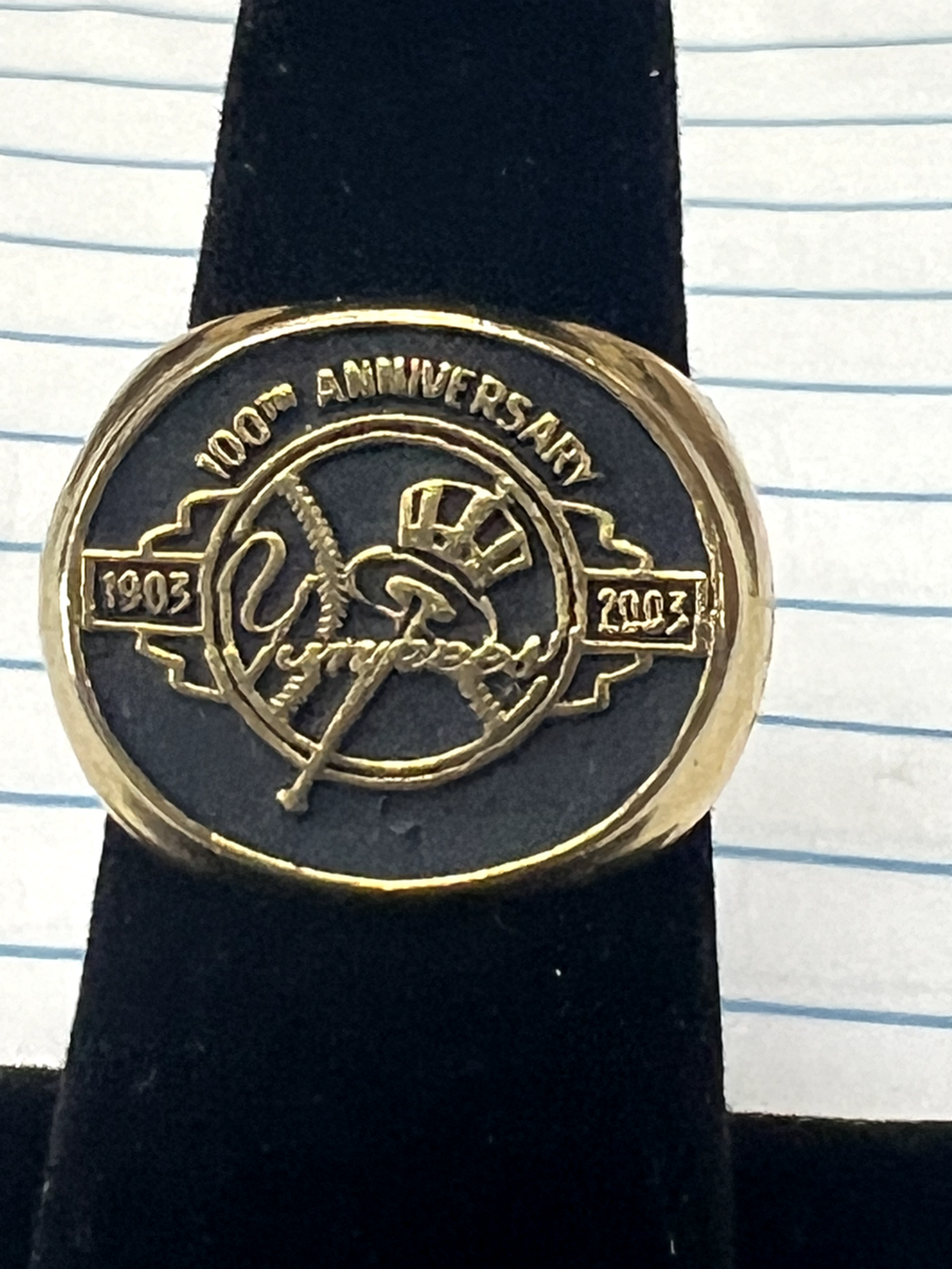 1903-2003 100TH ANNIVERSARY NEW YORK YANKEES Ring William 1903-2003 100TH ANNIVERSARY NEW YORK YANKEES Ring William