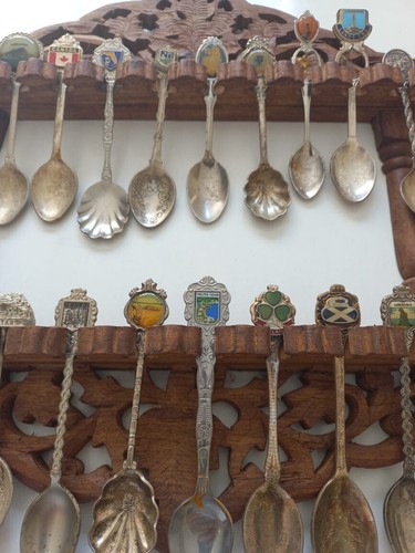 Large collection souvenir spoons(24), With Cabinet Rack Wall Display Wooden Case - Picture 2 of 9