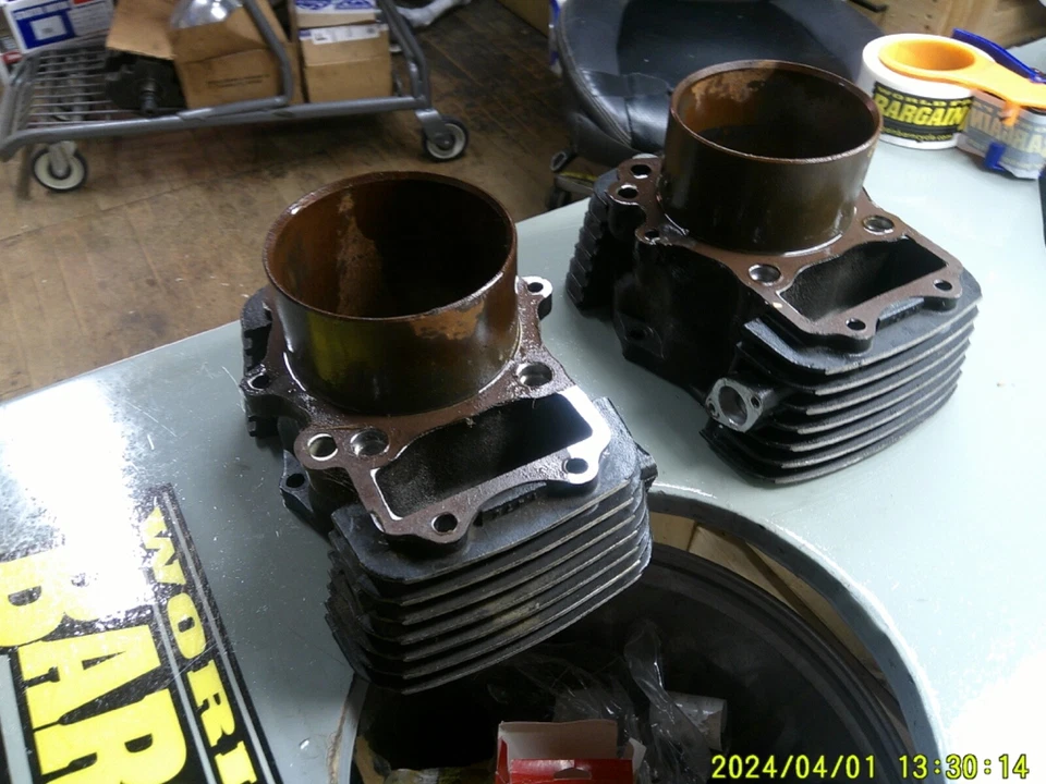 1996 Kawasaki VN1500D1 CYLINDERS VN1500 D1/D2 1996-1997 ORIGINAL KAWI VN 1500 - Image 4 of 4