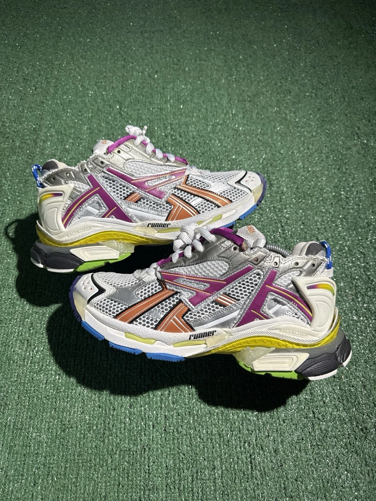 Balenciaga — Balenciaga Runner Multicolor size 42