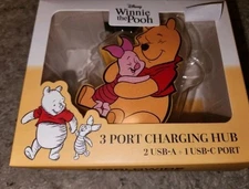 Winnie the Pooh and piglet 4 Port Charging Hub Battery Charge USB-A/USB-C