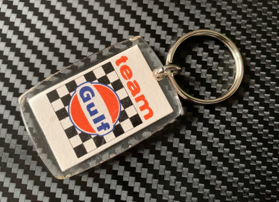 VINTAGE GULF TEAM RACING SCHLÜSSELANHÄNGER ÖL GAS BENZIN AUTOS WERBUNG F1 RENNWAGEN
